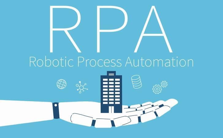 業務効率化で共に注目されるRPAとAIの違いとは