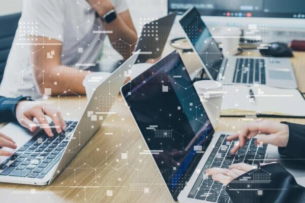 Windows365 Linkとは？多様化する働き方を支える、Microsoft社のクラウドPC接続用デバイスを解説